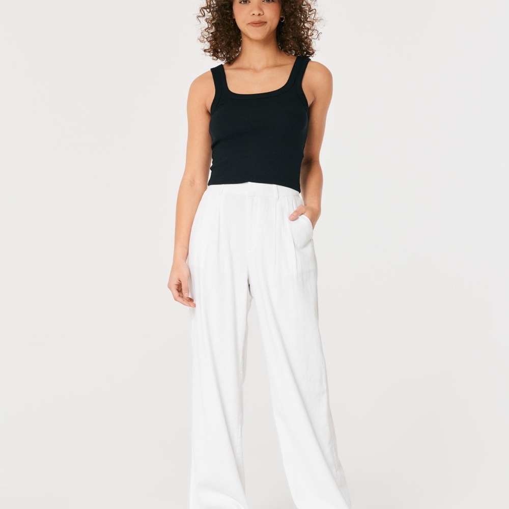 NWT Hollister White Livvy Ultra High-Rise Pants